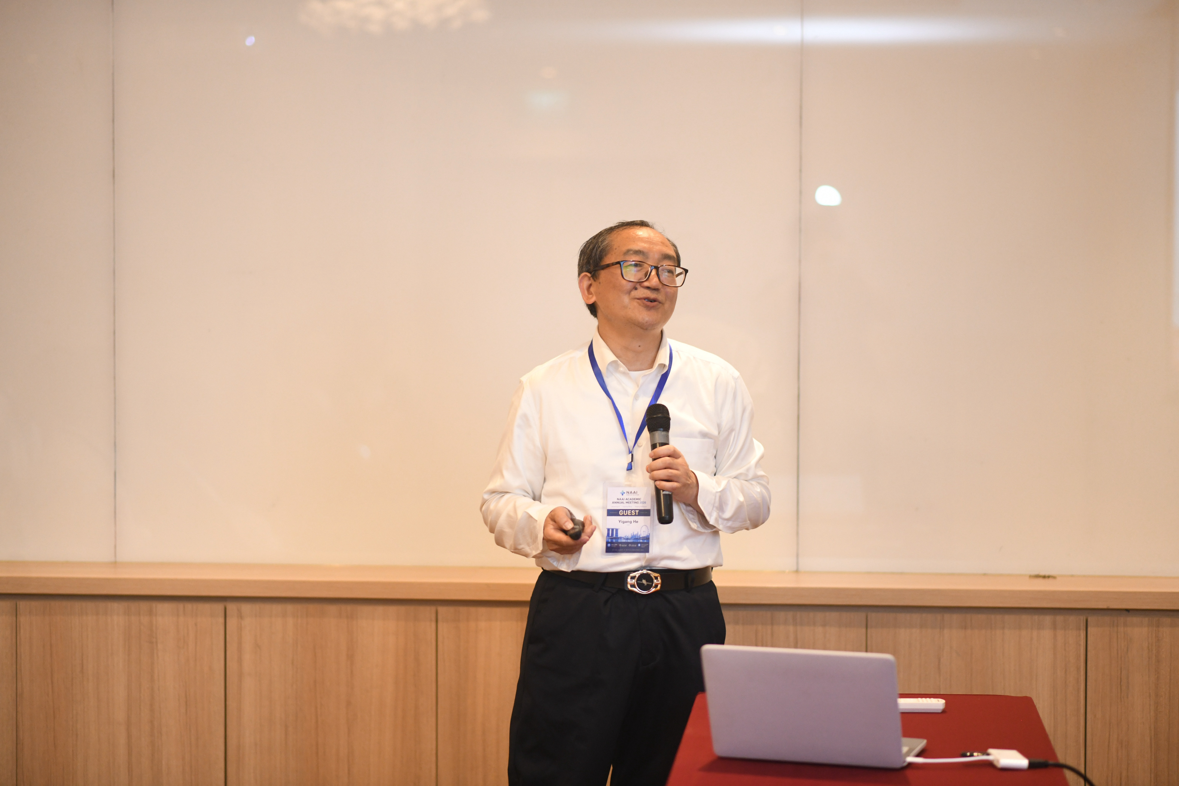 Conference photo 12