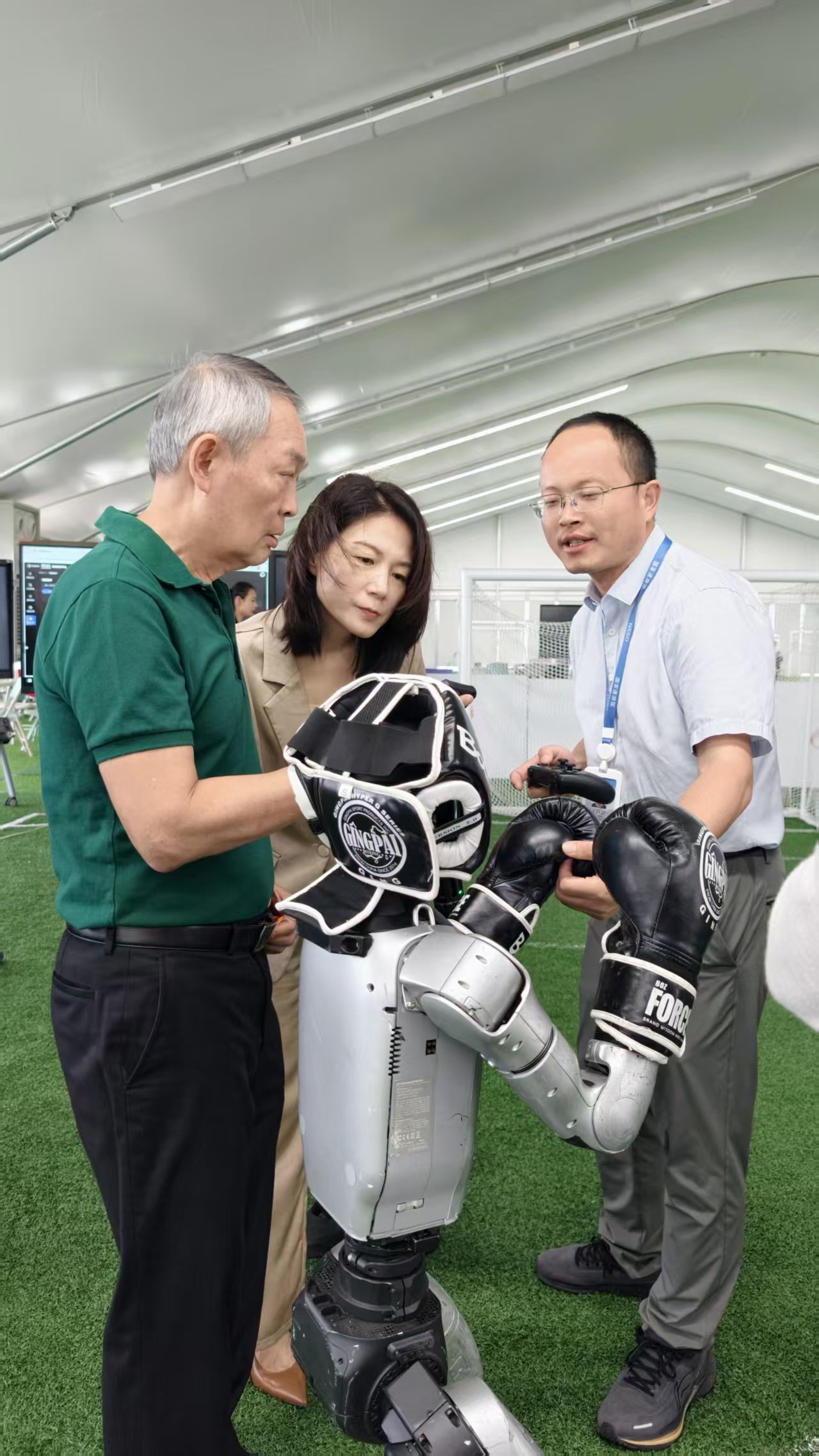 Humanoid Robot Base 3
